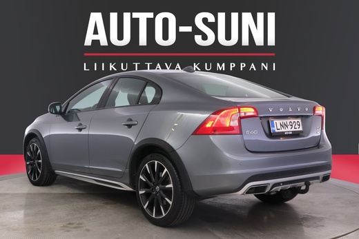 Volvo S60 Cross Country vaihtoauto