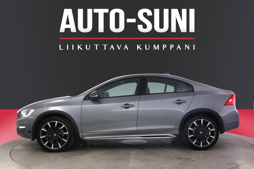 Volvo S60 Cross Country vaihtoauto