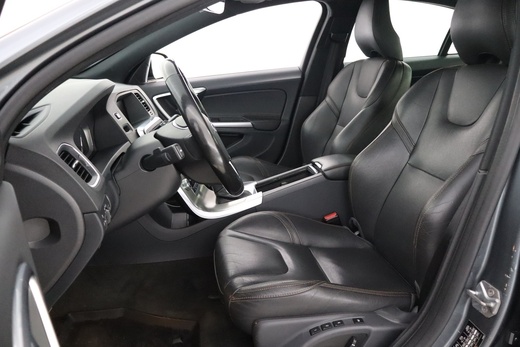 Volvo S60 Cross Country vaihtoauto