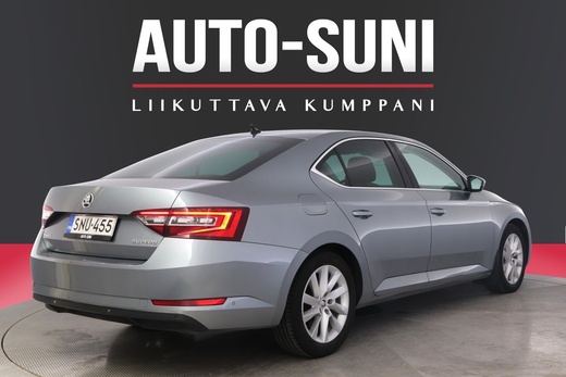 Skoda Superb vaihtoauto