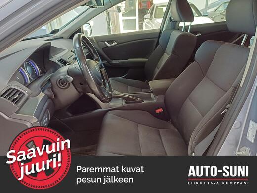 Honda Accord vaihtoauto