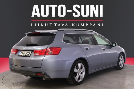 Honda Accord vaihtoauto