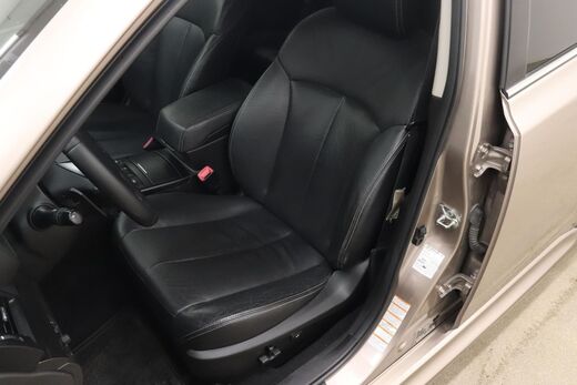 Subaru Legacy vaihtoauto