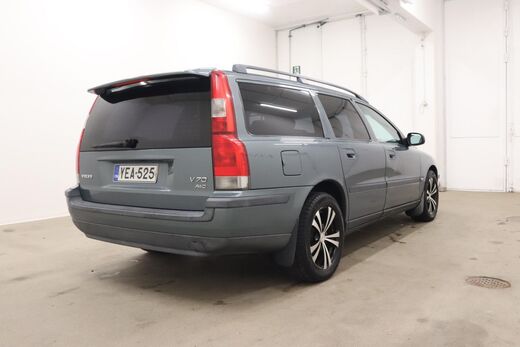 Volvo V70 vaihtoauto