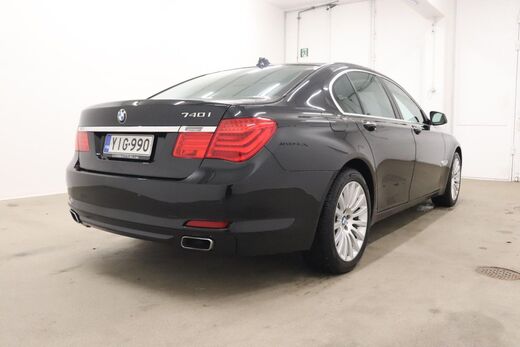 BMW 740 vaihtoauto