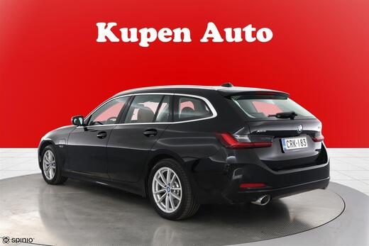 BMW 330 vaihtoauto