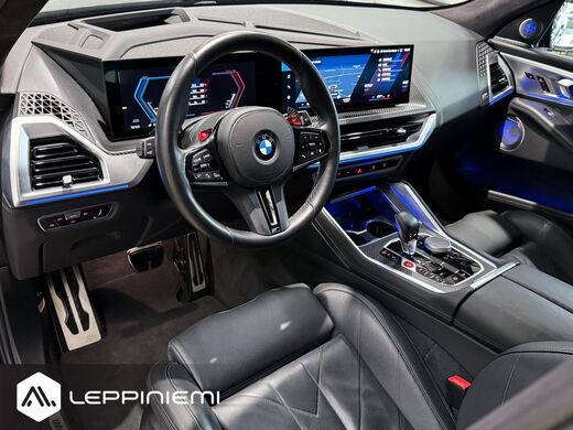BMW XM vaihtoauto