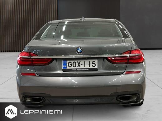 BMW 750 vaihtoauto