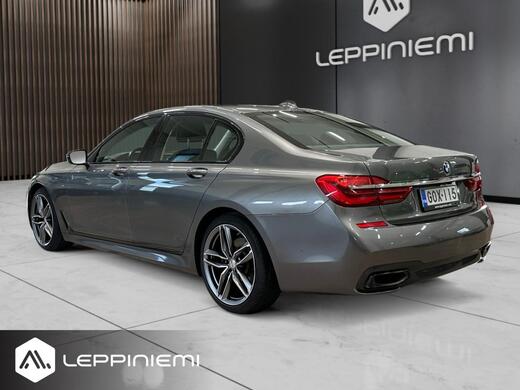 BMW 750 vaihtoauto
