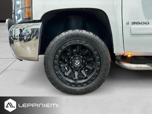 Chevrolet Silverado vaihtoauto