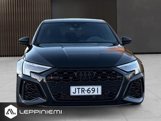 Audi RS3 vaihtoauto