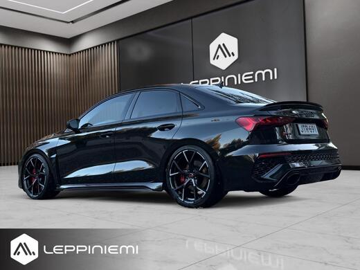 Audi RS3 vaihtoauto