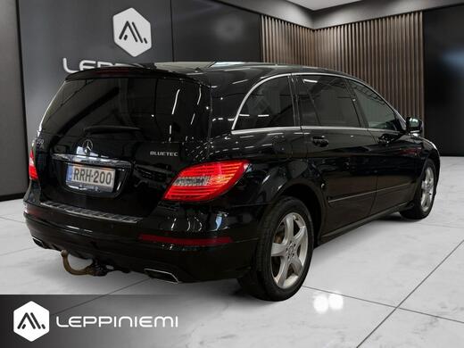 Mercedes-Benz R vaihtoauto