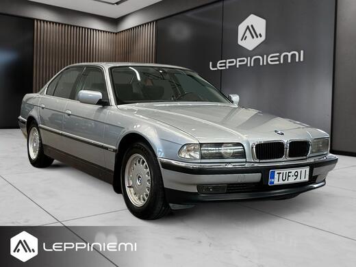 BMW 735 vaihtoauto