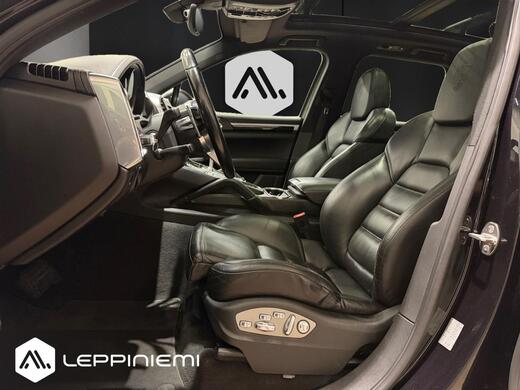 Porsche Cayenne vaihtoauto