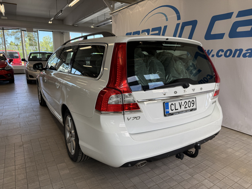 Volvo V70 vaihtoauto