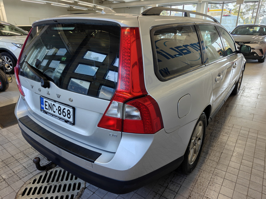 Volvo V70 vaihtoauto