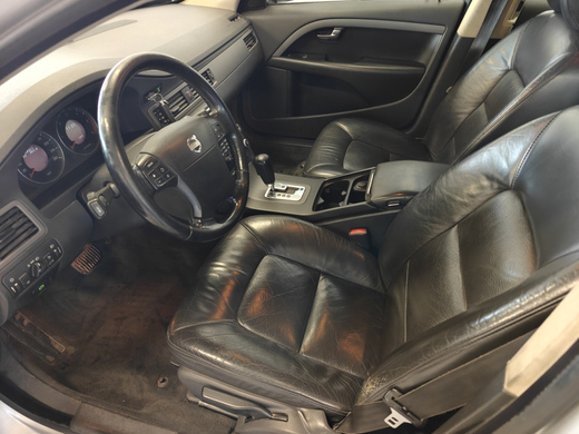 Volvo V70 vaihtoauto