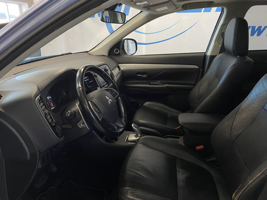 Mitsubishi Outlander vaihtoauto