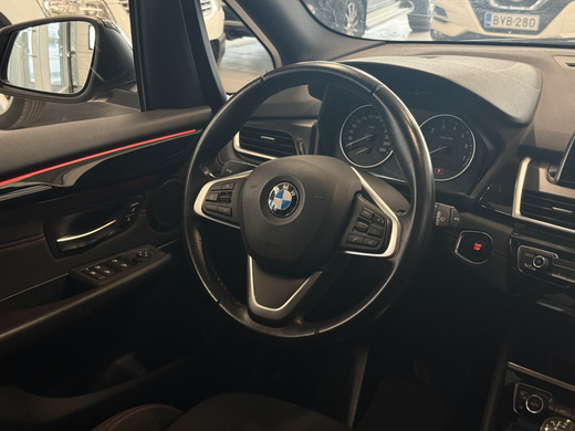 BMW 225 vaihtoauto