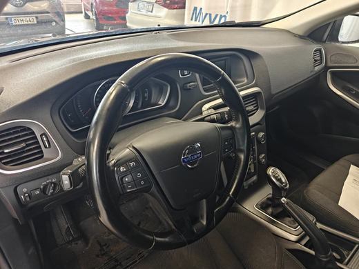 Volvo V40 vaihtoauto