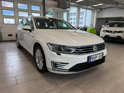 Volkswagen Passat vaihtoauto