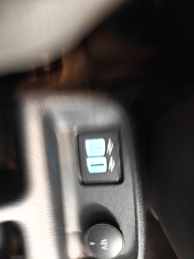 Ford Transit Connect vaihtoauto
