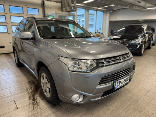 Mitsubishi Outlander vaihtoauto