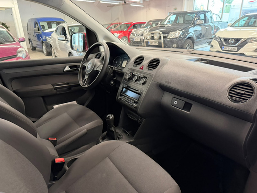 Volkswagen Caddy Maxi vaihtoauto