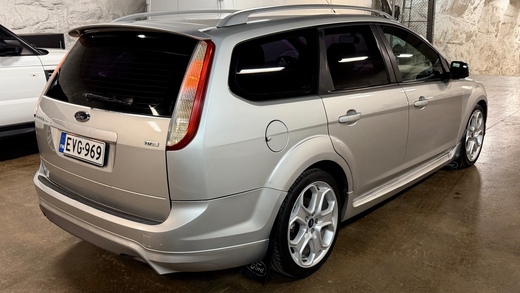 Ford Focus vaihtoauto