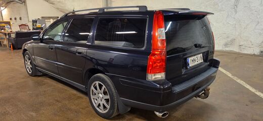Volvo V70 vaihtoauto