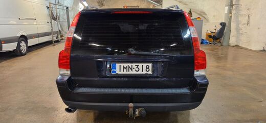 Volvo V70 vaihtoauto