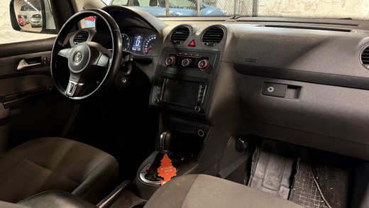 Volkswagen Caddy Maxi vaihtoauto