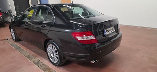 Mercedes-Benz C vaihtoauto