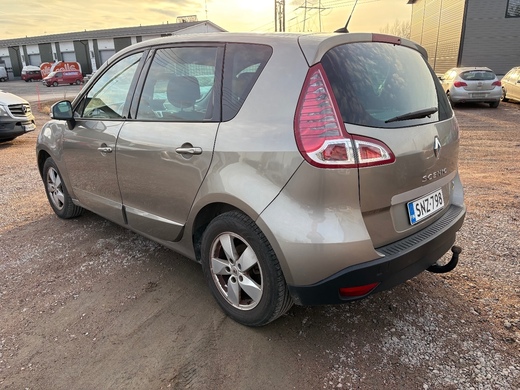Renault Scénic vaihtoauto