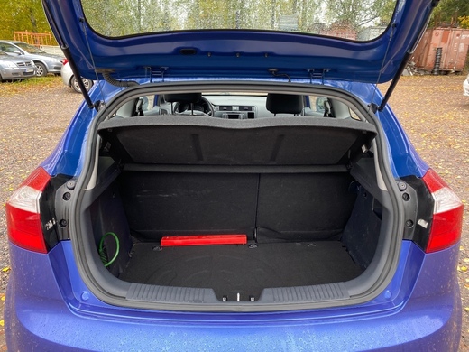 Kia Rio vaihtoauto