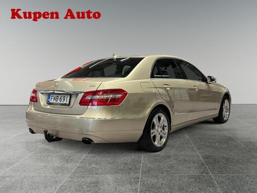Mercedes-Benz E vaihtoauto