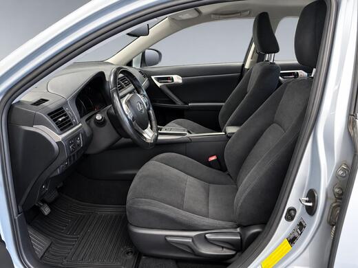 Lexus CT vaihtoauto