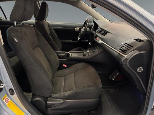 Lexus CT vaihtoauto