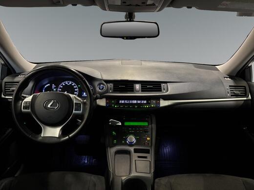 Lexus CT vaihtoauto