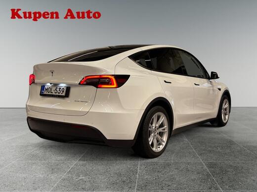 Tesla Model Y vaihtoauto