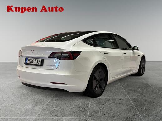 Tesla Model 3 vaihtoauto