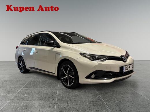 Toyota Auris vaihtoauto