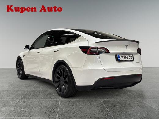 Tesla Model Y vaihtoauto