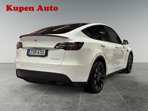 Tesla Model Y vaihtoauto