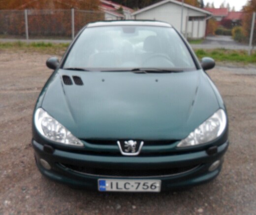 Peugeot 206 vaihtoauto
