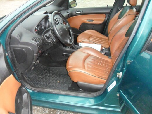 Peugeot 206 vaihtoauto