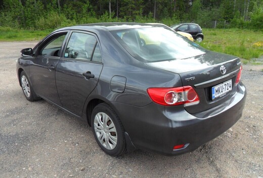 Toyota Corolla vaihtoauto