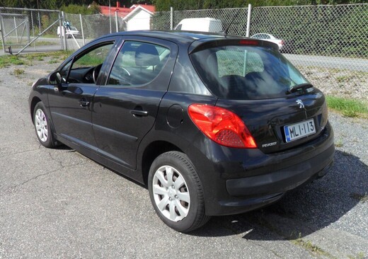 Peugeot 207 vaihtoauto