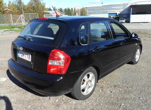 Kia Cerato vaihtoauto